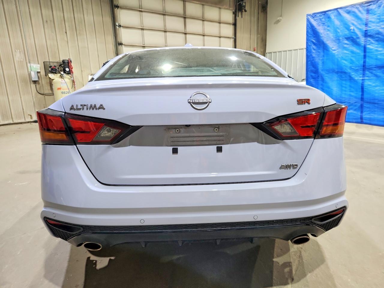 2024 Nissan Altima Sr - Фото 6