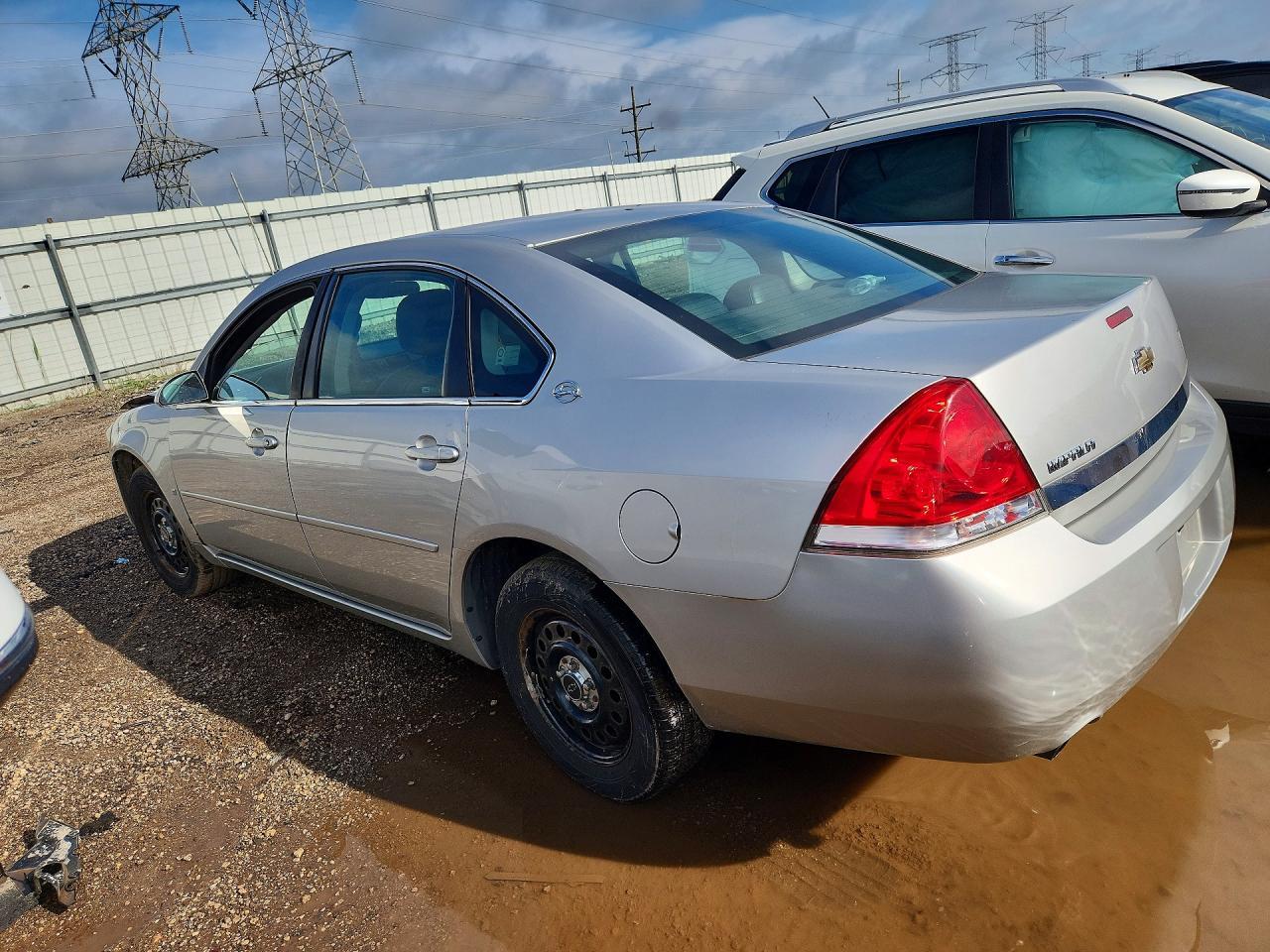 2006 Chevrolet Impala - Image 2