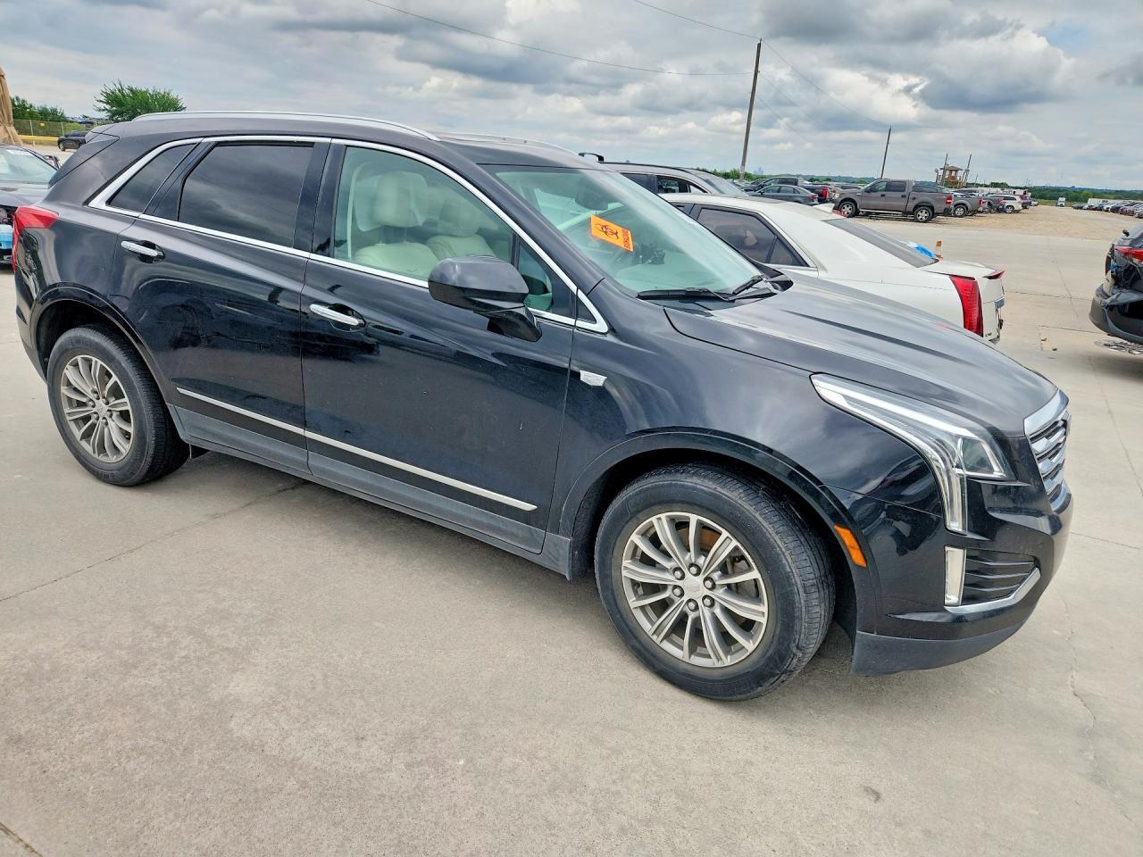 2017 Cadillac Xt5 Luxury - Фото 4