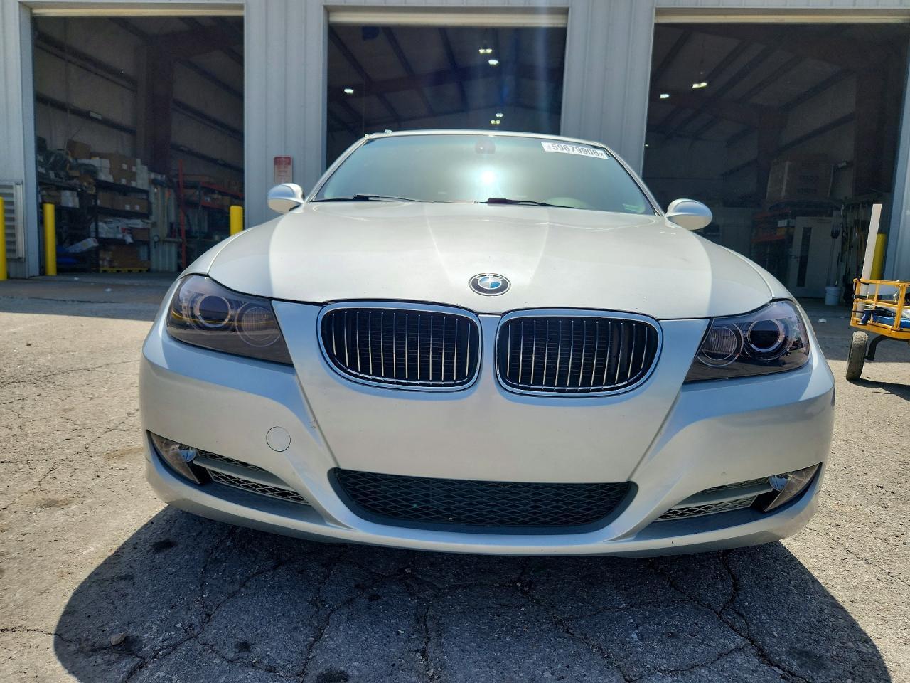 2011 BMW 335 D - Image 5