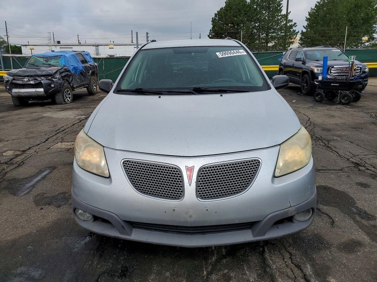 2008 Pontiac Vibe - Image 5
