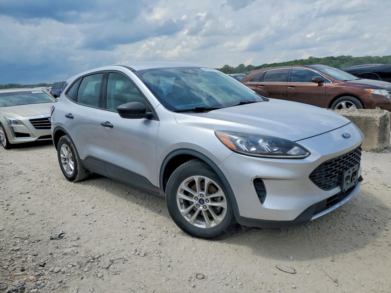 2020 Ford Escape S - Фото 4