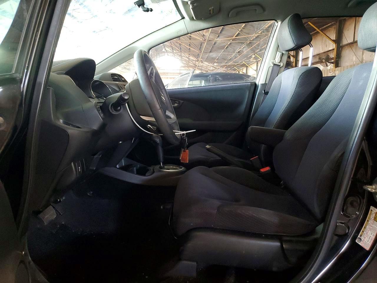 2013 Honda Fit Sport - Фото 7