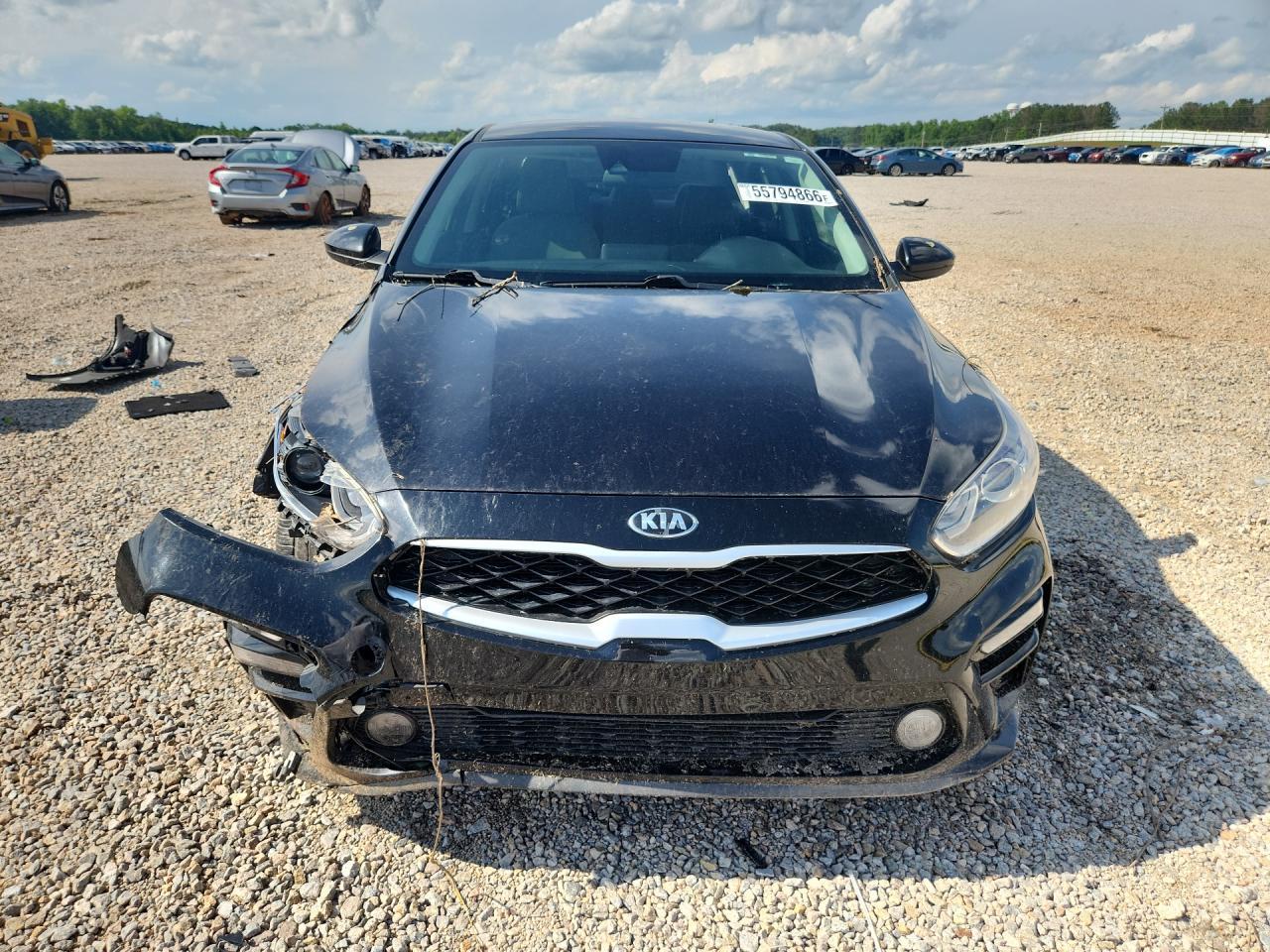 2021 Kia Forte Lxs - Image 5