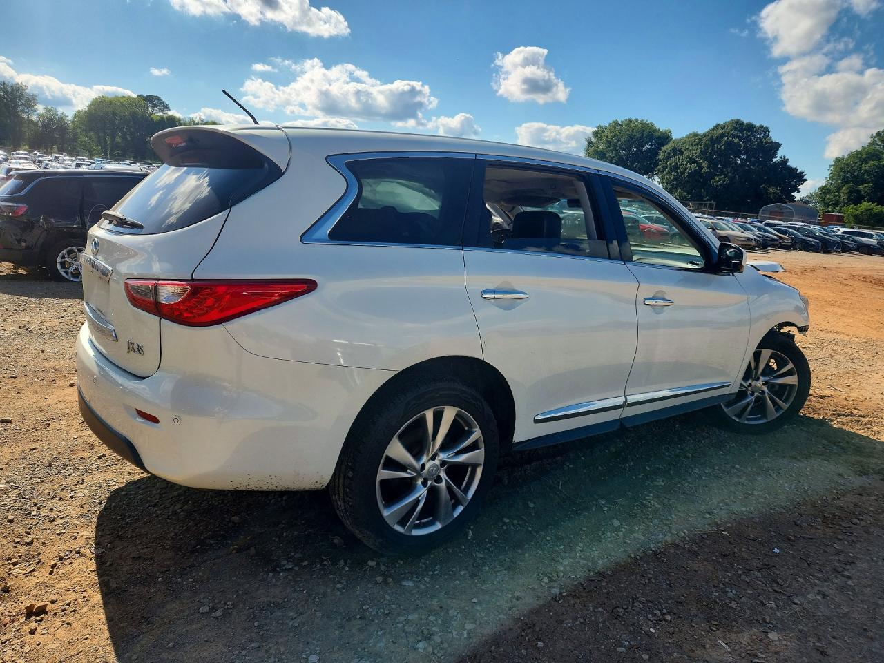 2013 Infiniti Jx35 Base - Image 3