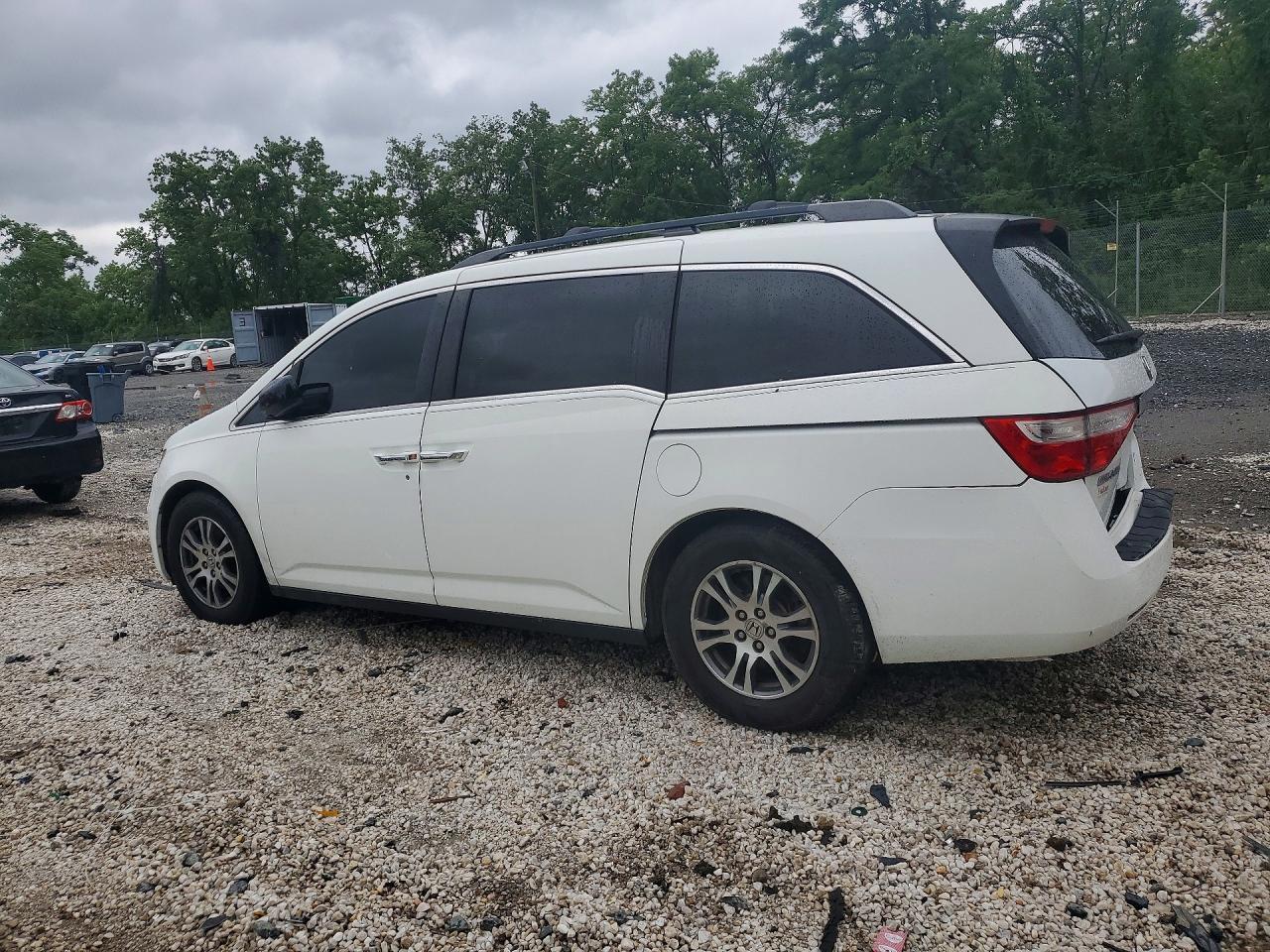 2012 Honda Odyssey Exl - Image 2