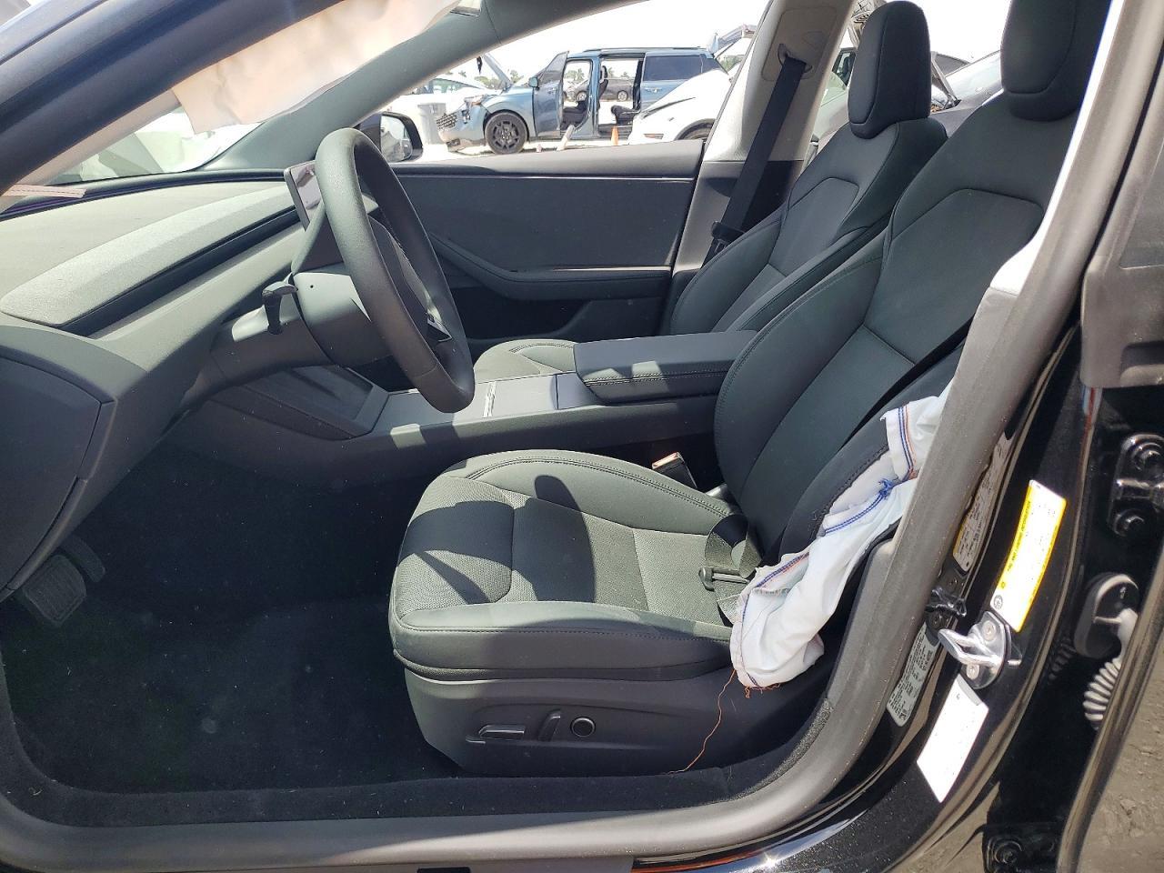 2026 Tesla Model 3 - Image 7
