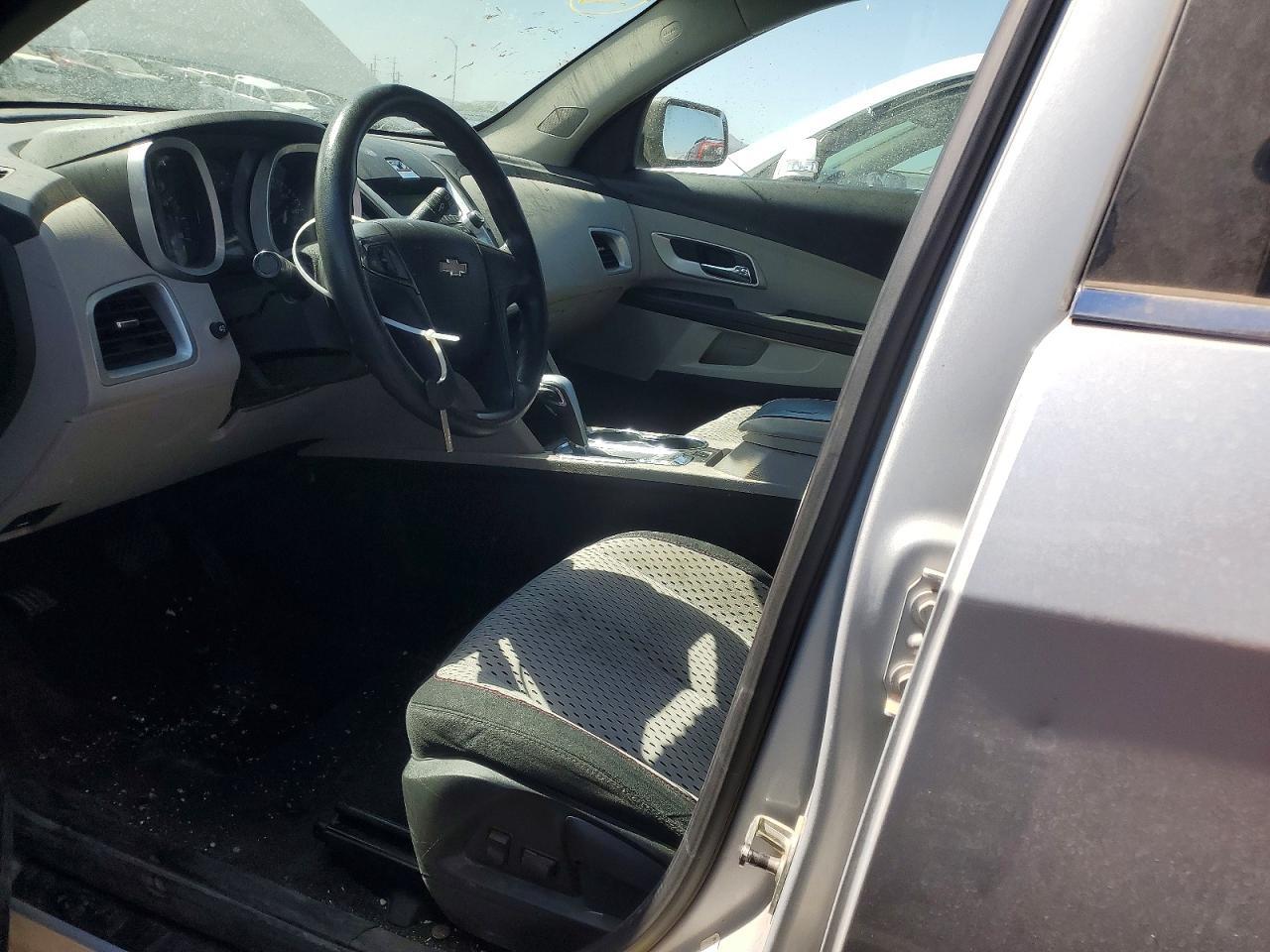 2010 Chevrolet Equinox Ls - Image 7