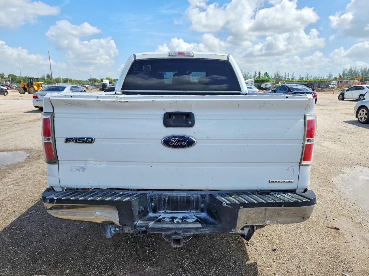 2013 Ford F150 Supercrew - Image 6