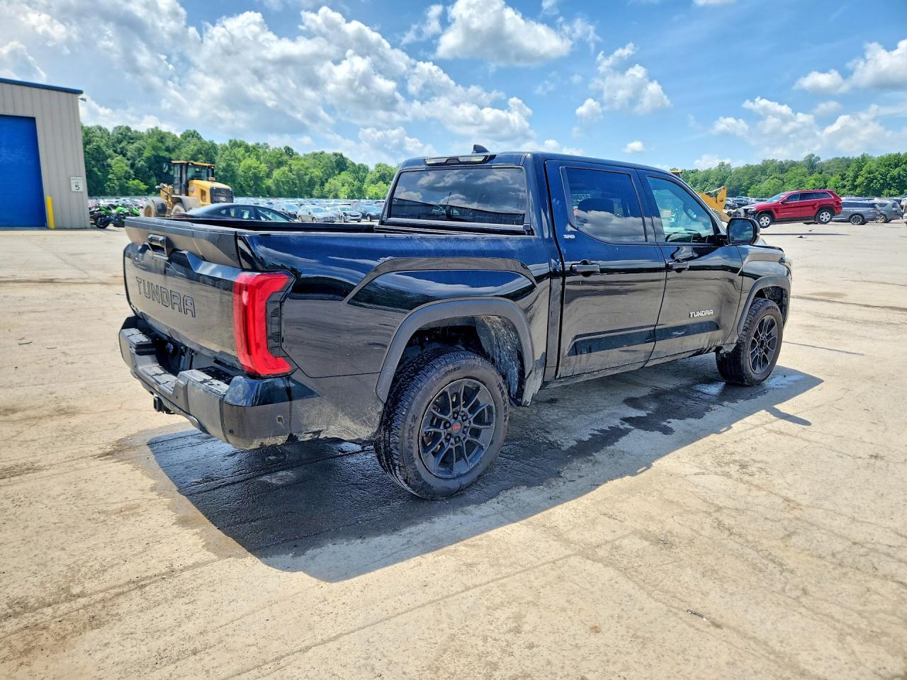 2025 Toyota Tundra Sr5 - Фото 3