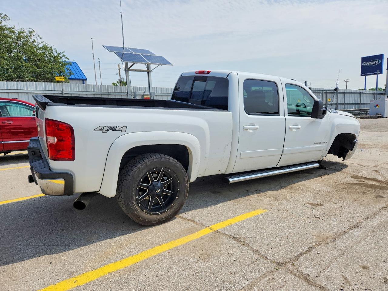 2007 Chevrolet Silverado K2500 Heavy Duty - Image 3