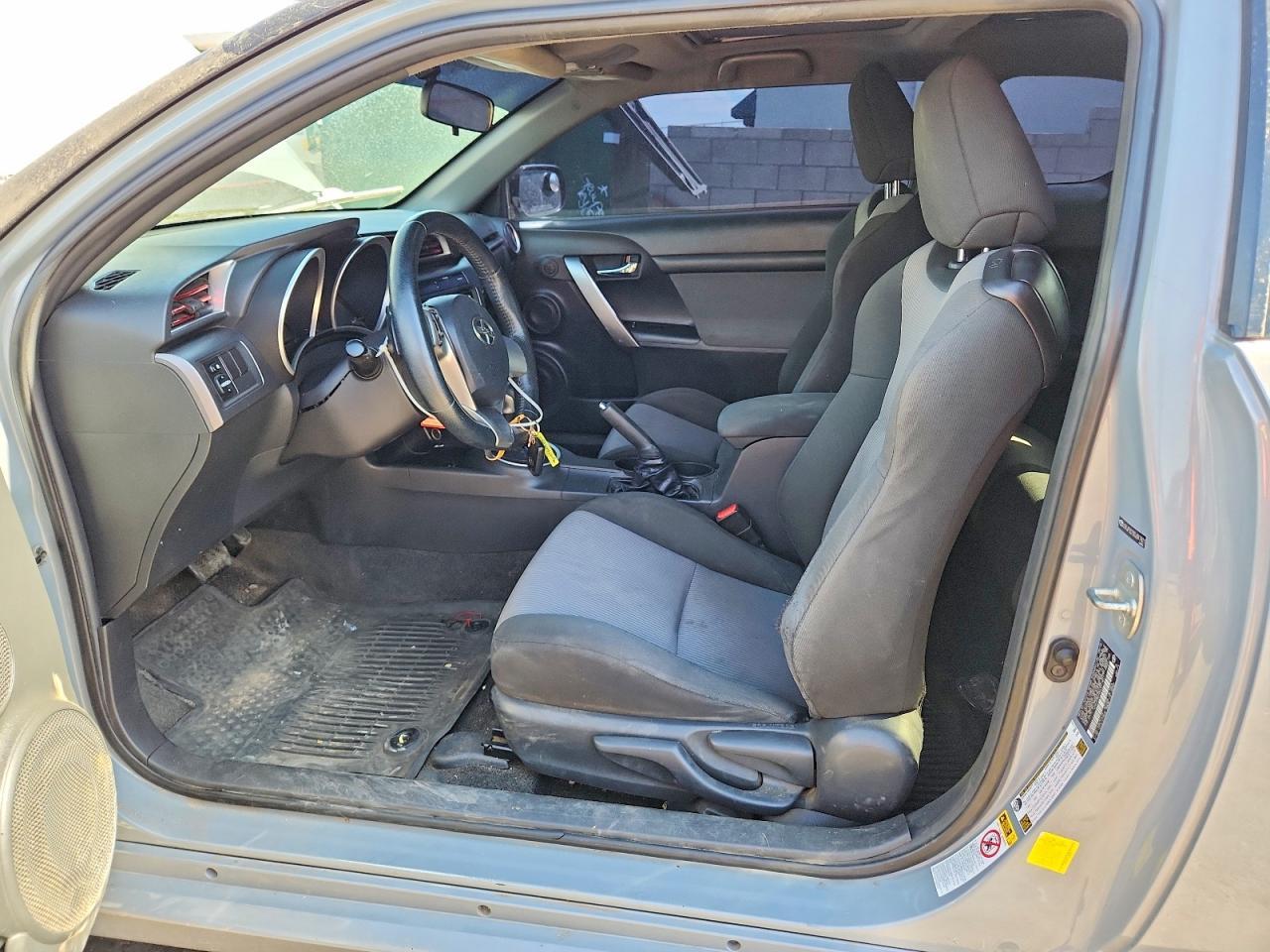 2016 Scion Tc Base - Фото 7