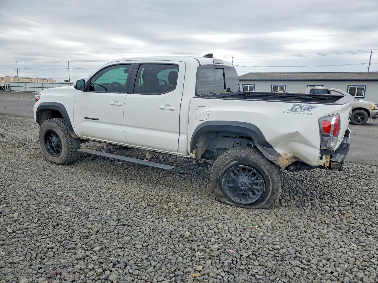2020 Toyota Tacoma Trd Off-Road - Фото 2