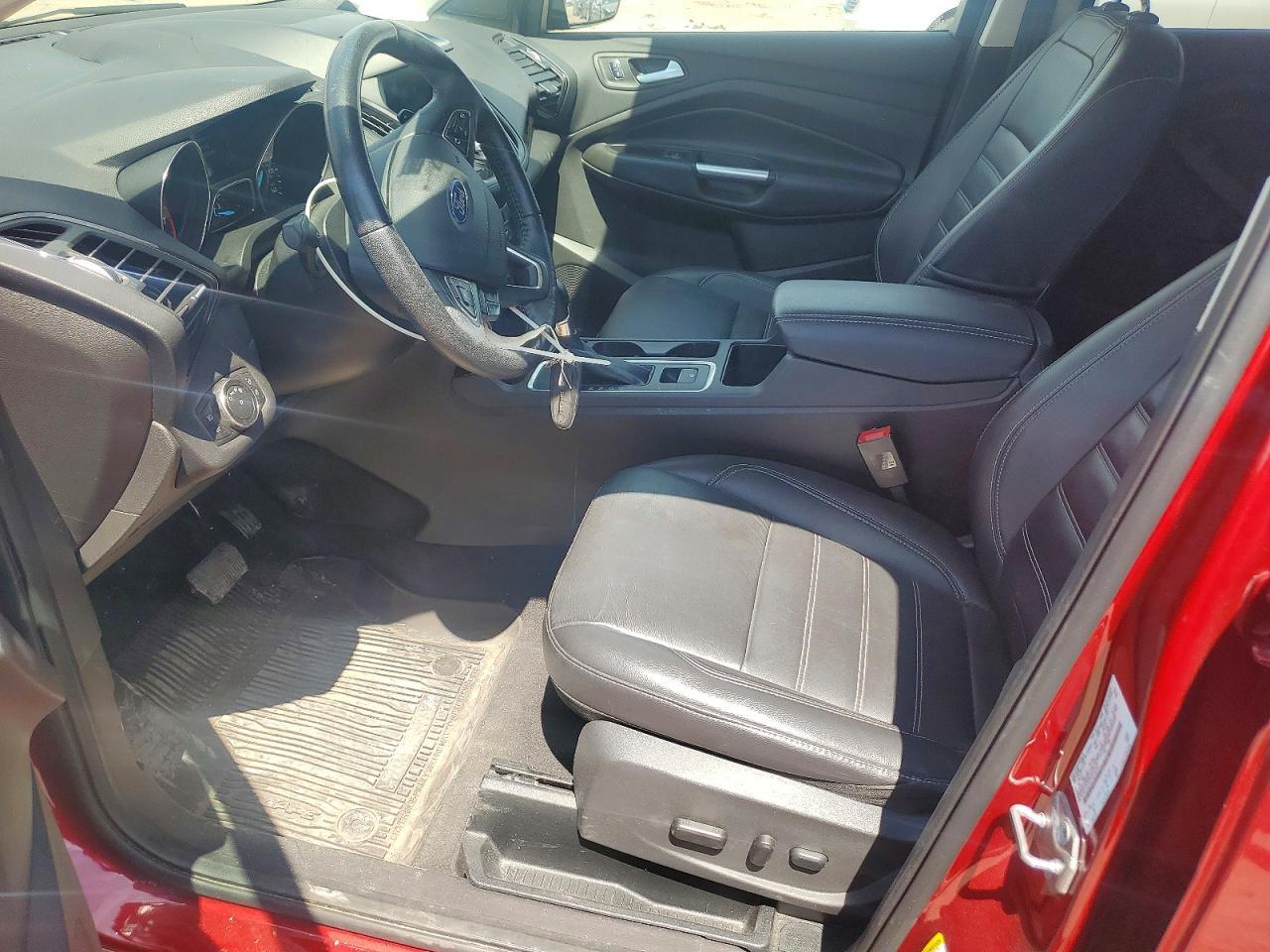 2017 Ford Escape Titanium - Image 7