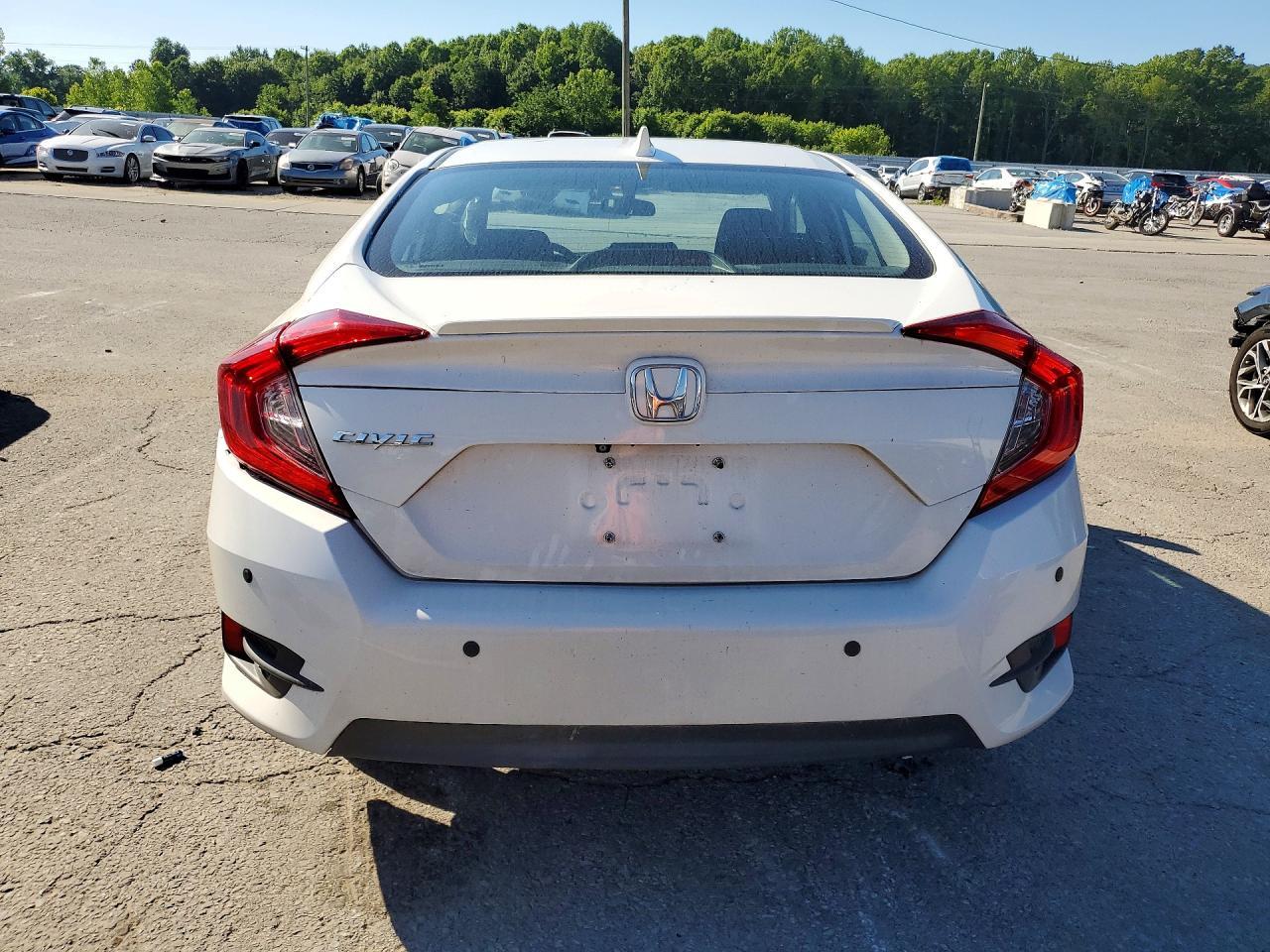 2016 Honda Civic - Фото 6