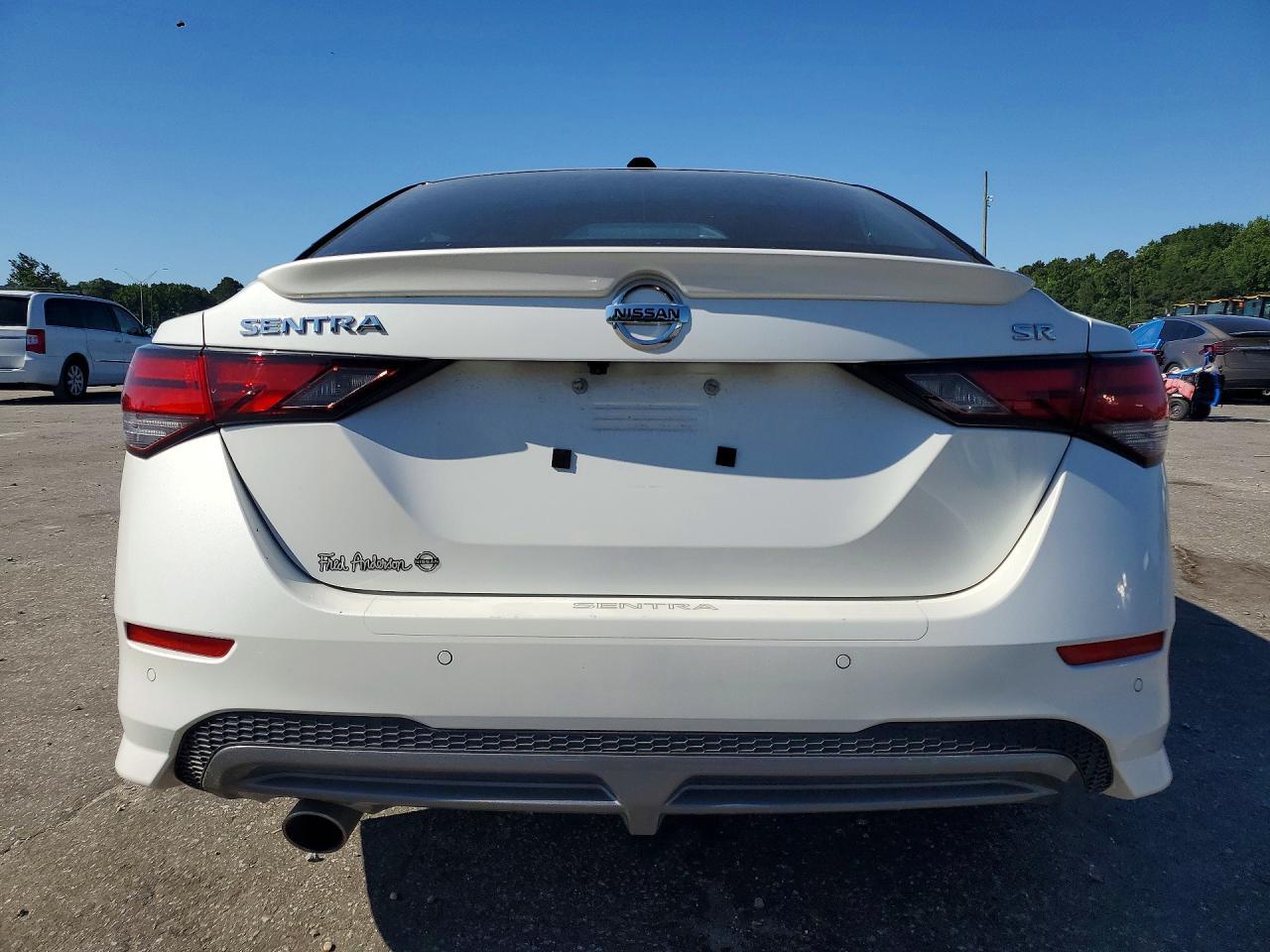 2023 Nissan Sentra Sr - Image 6