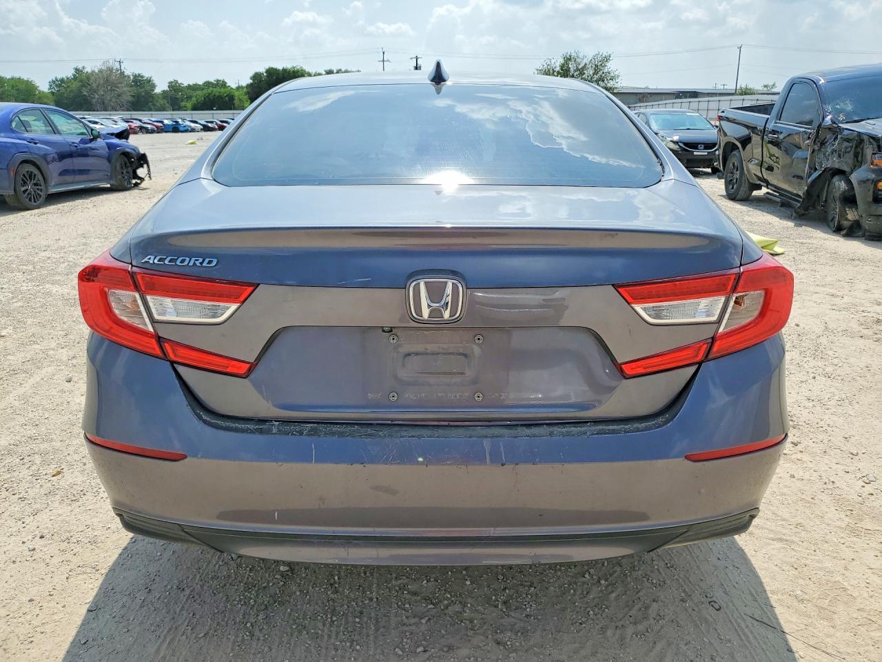 2020 Honda Accord Lx - Фото 6