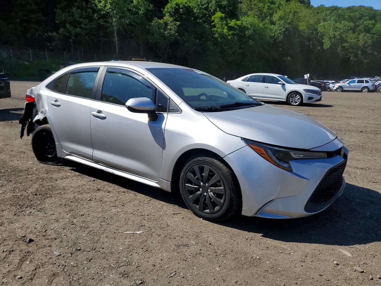 2022 Toyota Corolla Le - Image 4