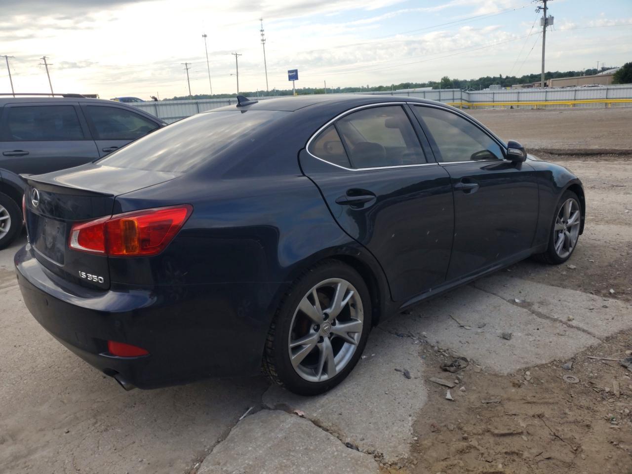 2010 Lexus Is 350 - Фото 3