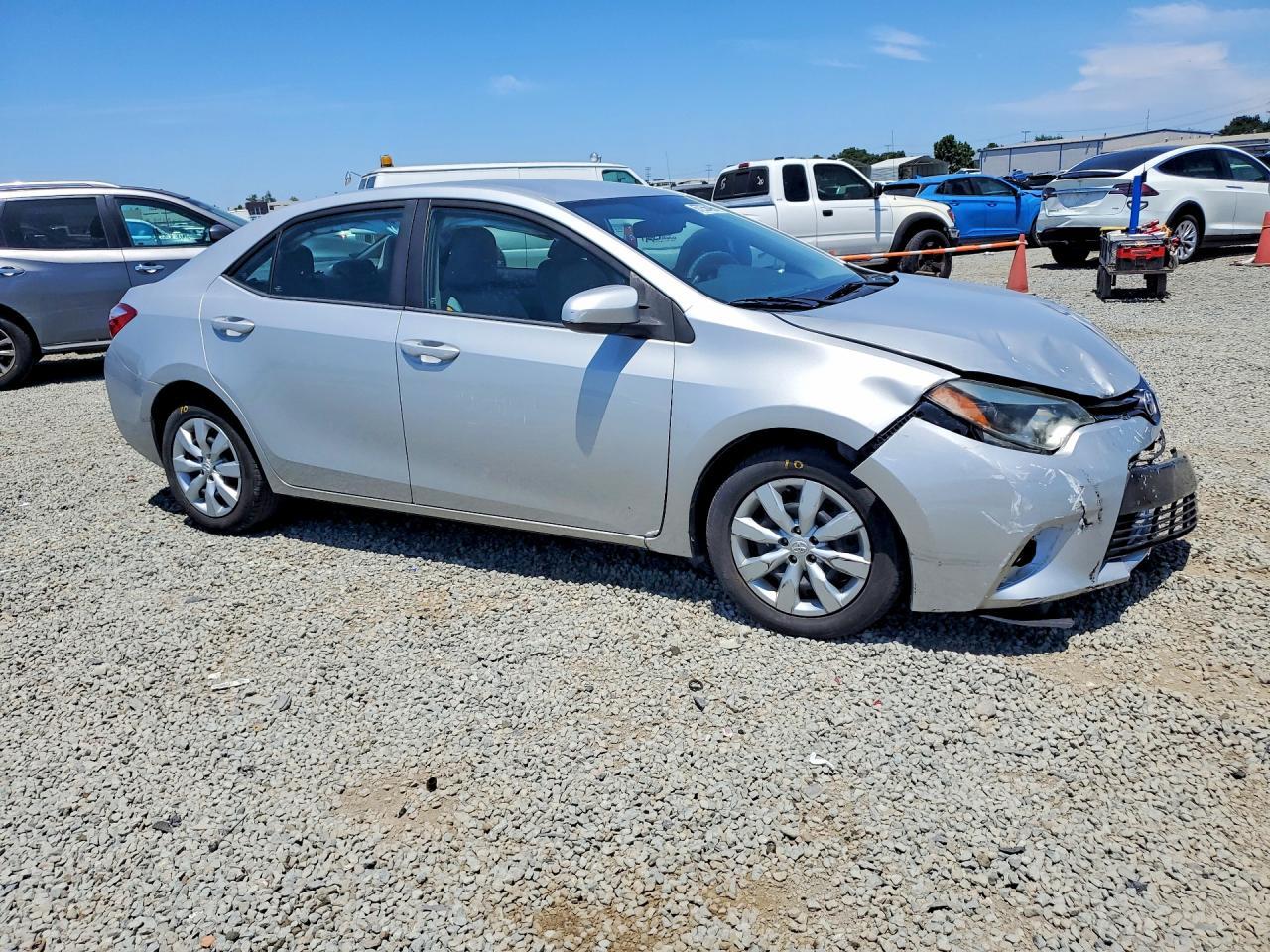 2016 Toyota Corolla Le - Фото 4