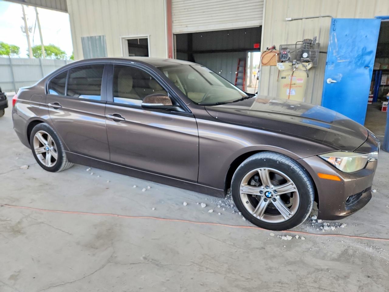 2014 BMW 328 Xi - Фото 4