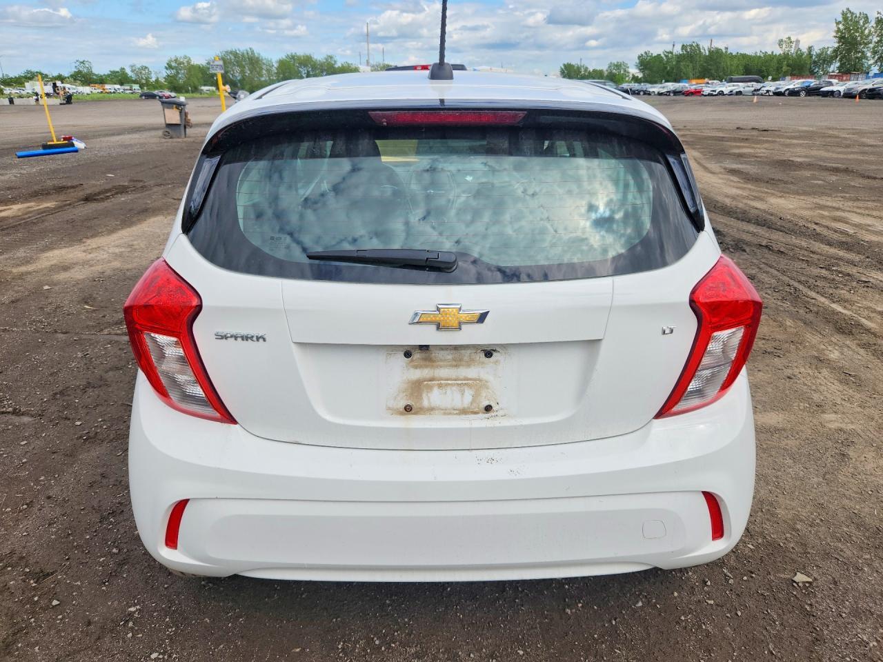 2020 Chevrolet Spark 1Lt - Image 6