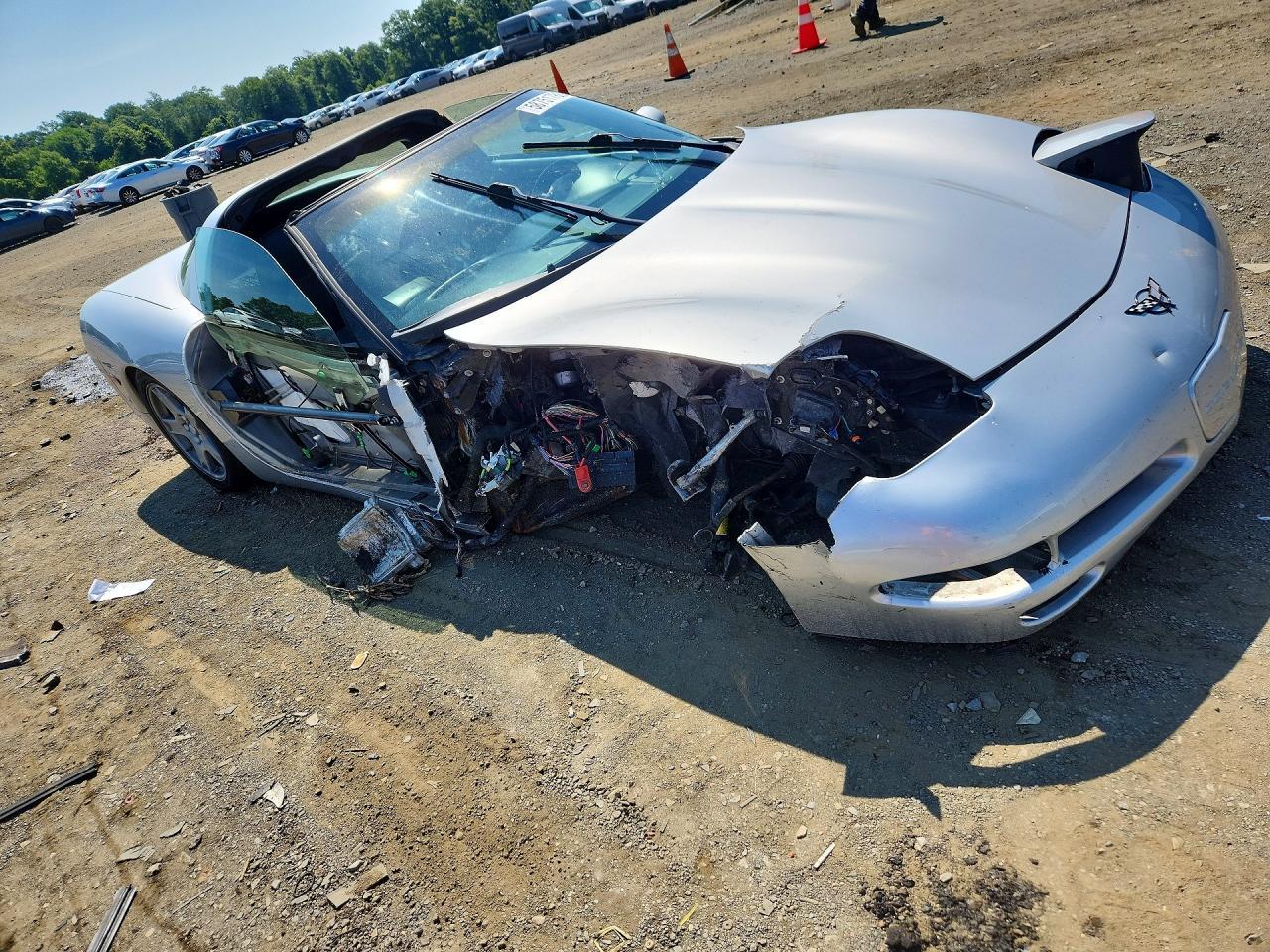 1999 Chevrolet Corvette - Фото 4