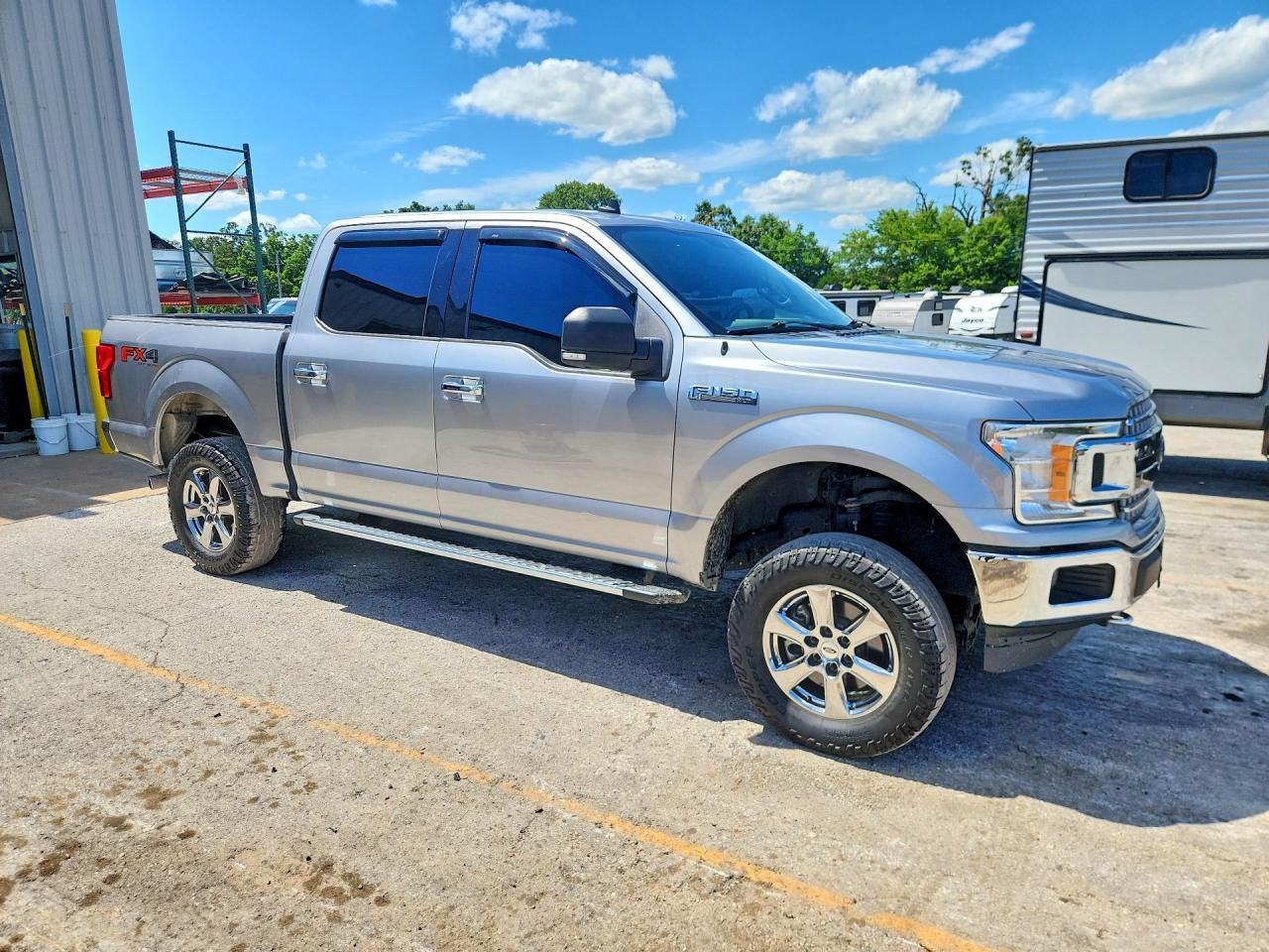 2020 Ford F150 Supercrew - Фото 4