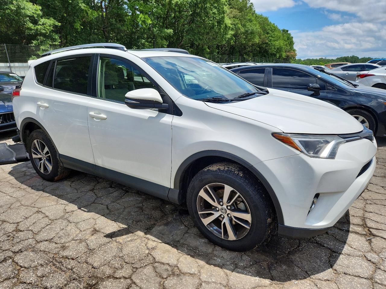 2018 Toyota Rav4 Xle - Фото 4
