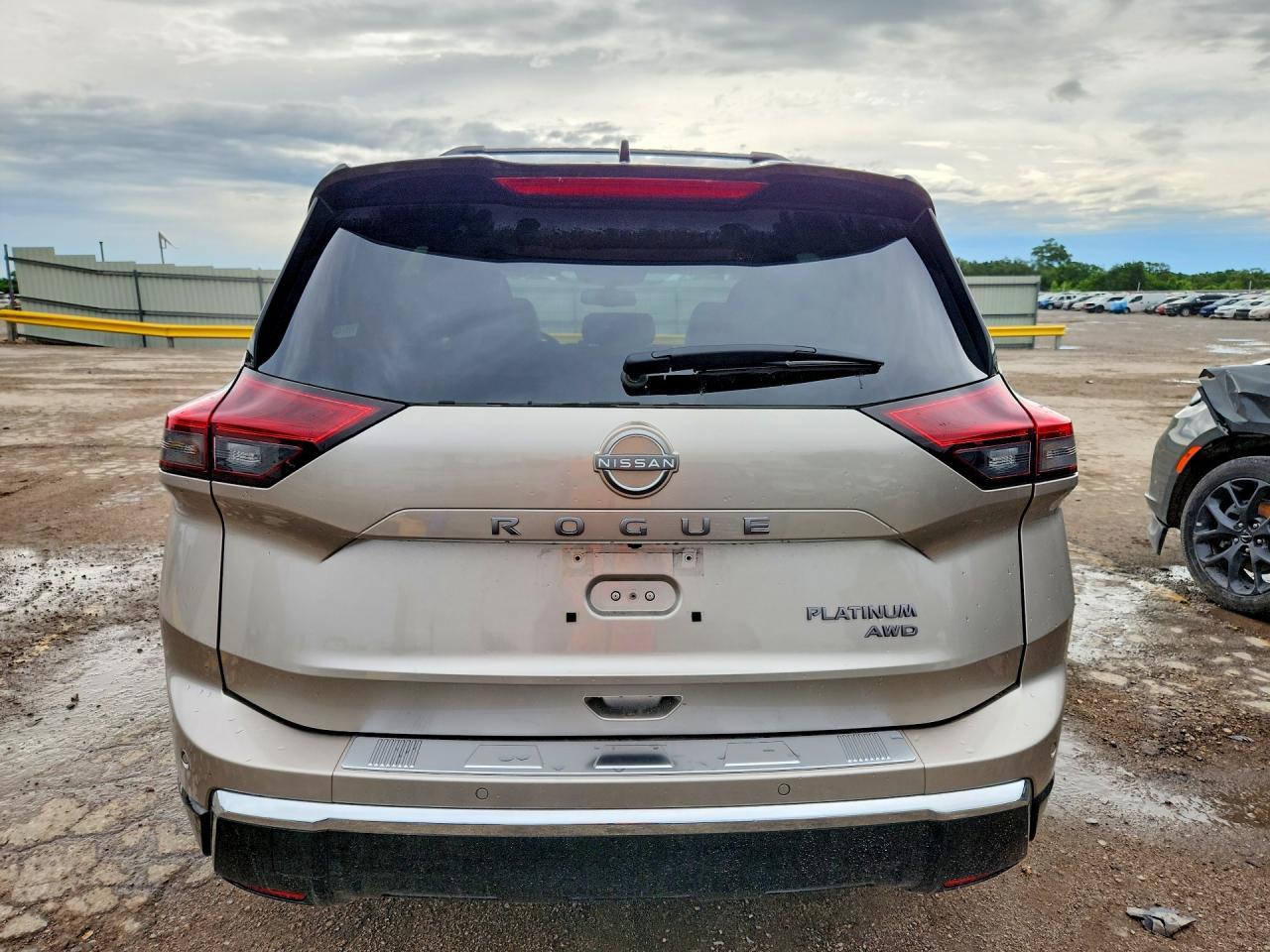 2026 Nissan Rogue Platinum - Фото 6