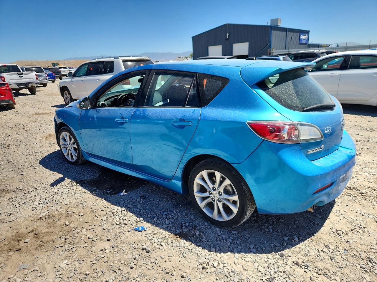 2010 Mazda 3 S - Image 2