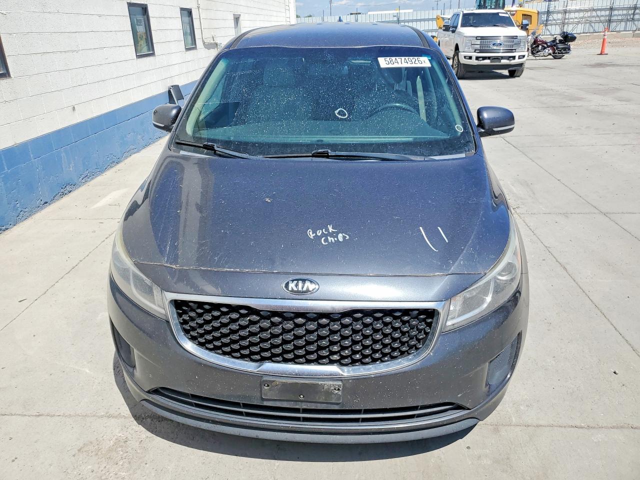 2017 Kia Sedona Lx - Фото 5