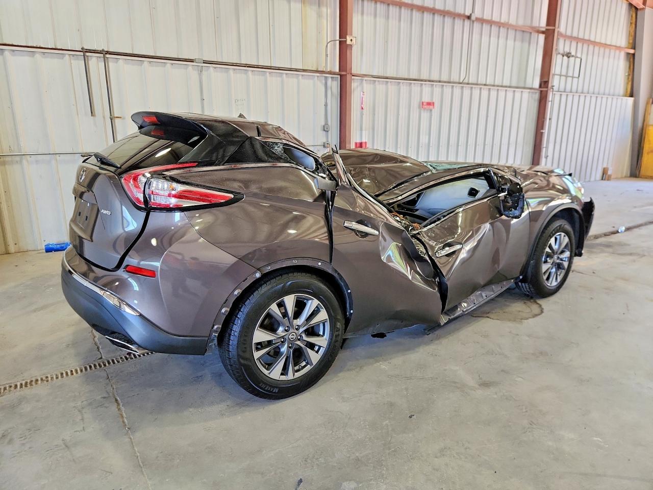 2016 Nissan Murano S - Фото 3