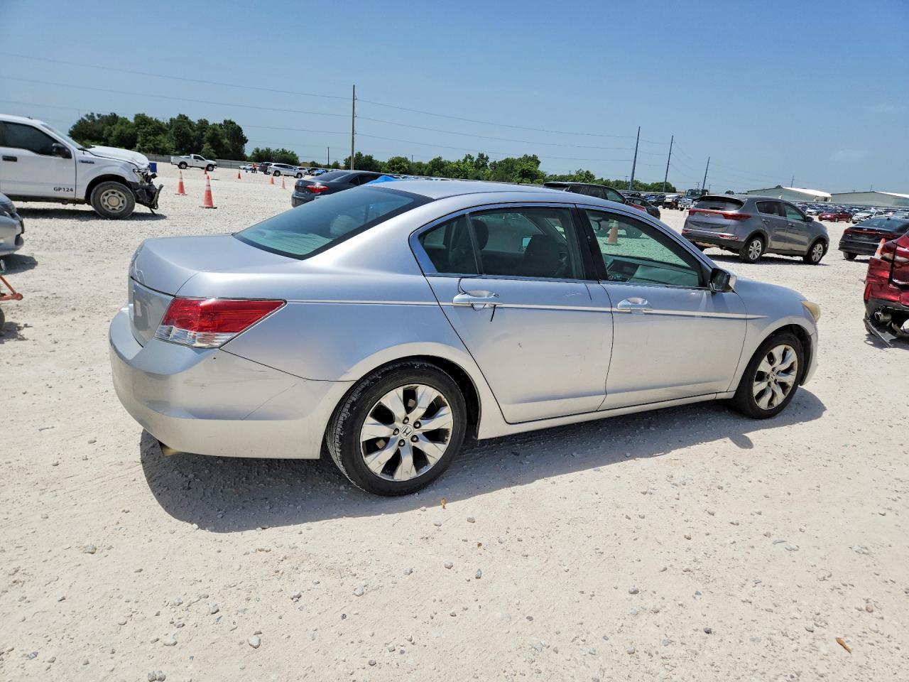 2010 Honda Accord - Фото 3