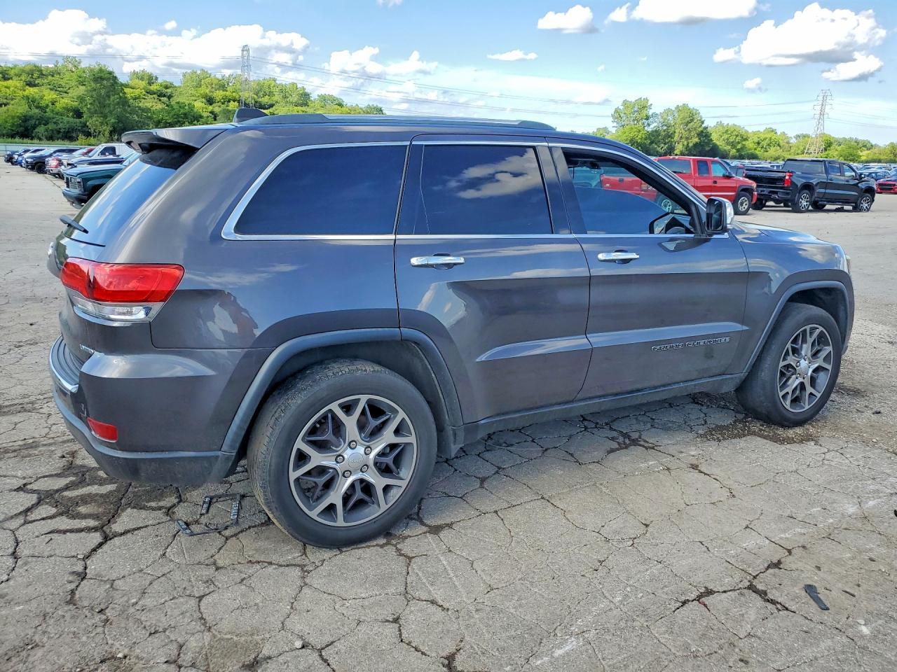 2019 Jeep Grand Cherokee Limited - Image 3