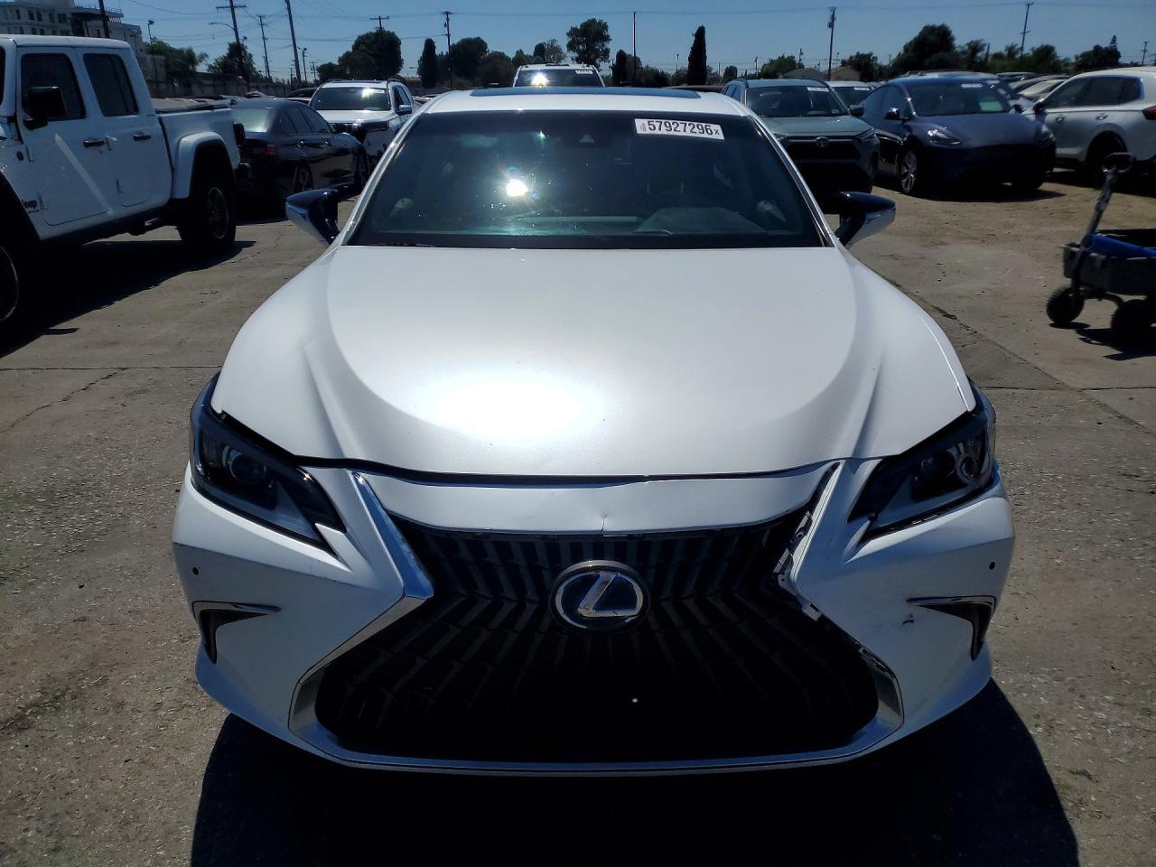 2021 Lexus Es 300H Base - Image 5