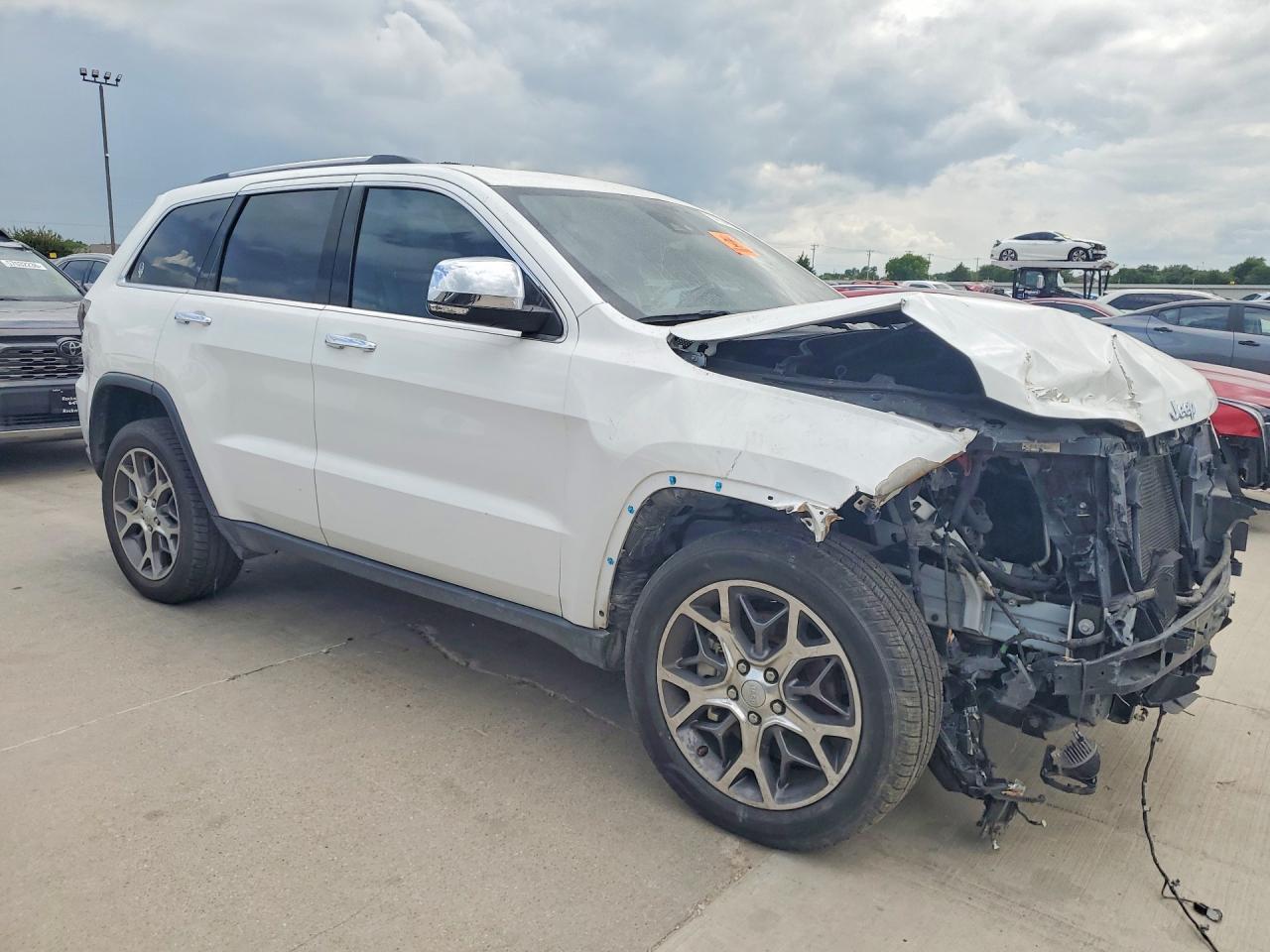 2022 Jeep Grand Cherokee Limited - Image 4