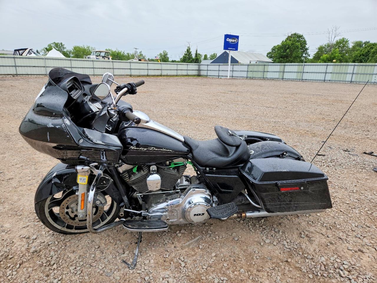 2011 Harley-Davidson Fltrx - Image 3