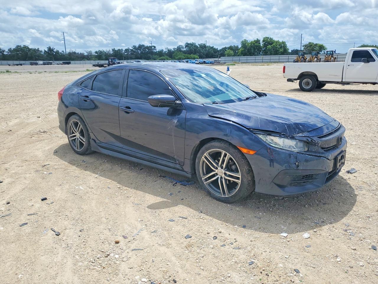 2018 Honda Civic Lx - Image 4