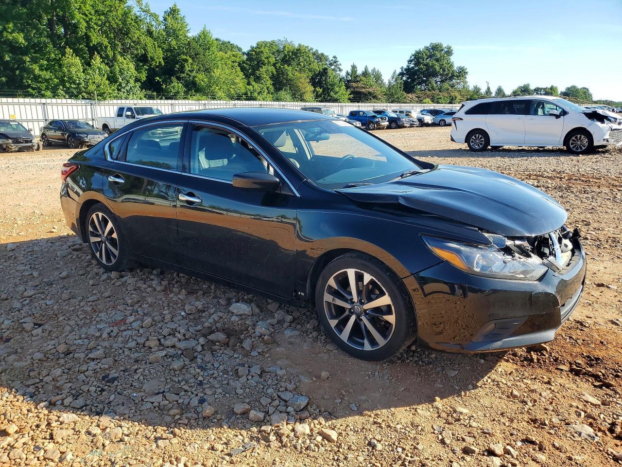 2017 Nissan Altima 2.5 Sr - Фото 4