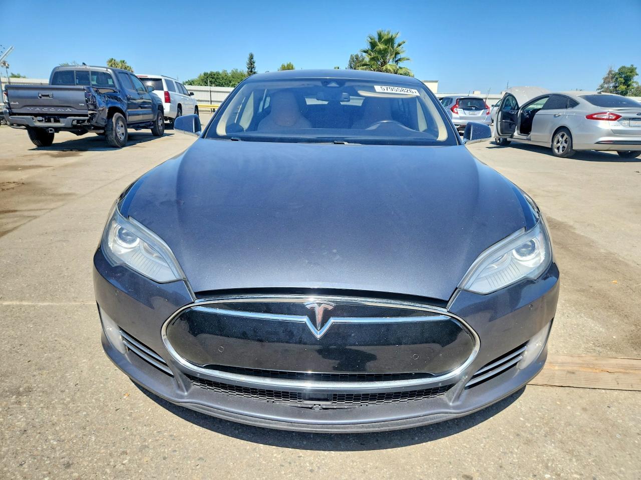 2014 Tesla Model S - Image 5