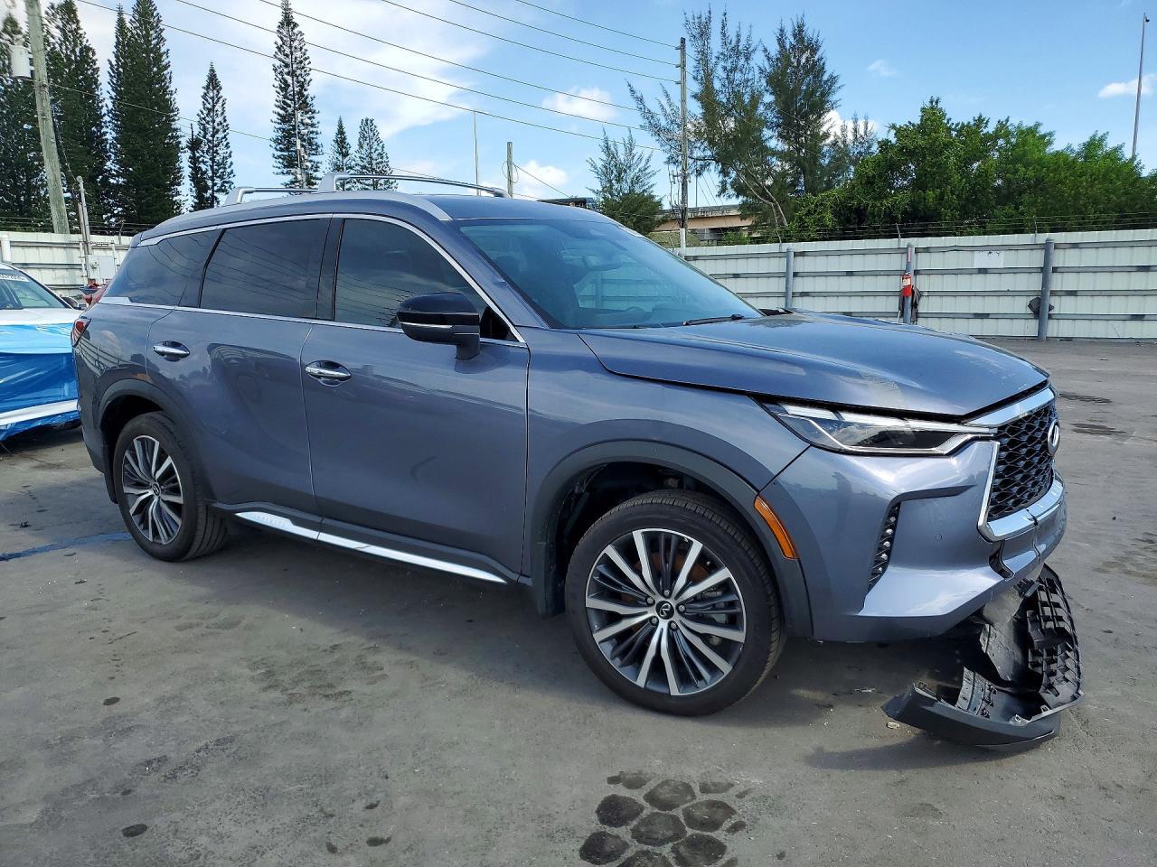 2023 Infiniti Qx60 Sensory - Image 4