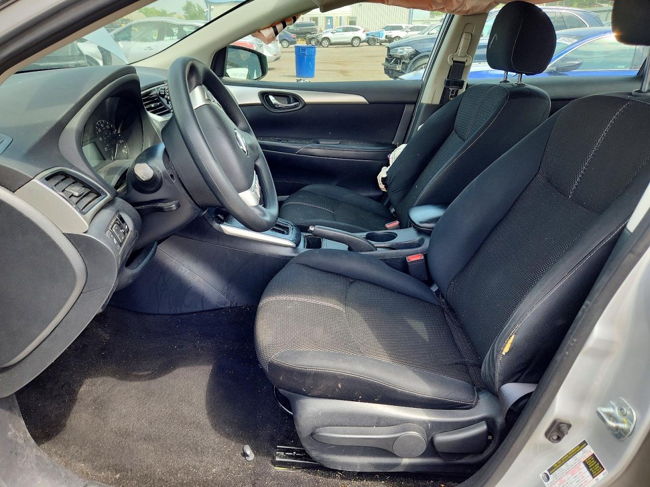2016 Nissan Sentra S - Image 7