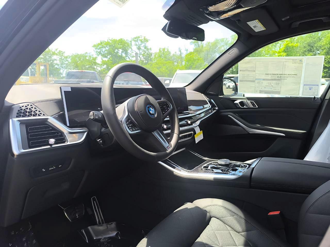 2026 BMW X5 xDrive50E - Фото 7
