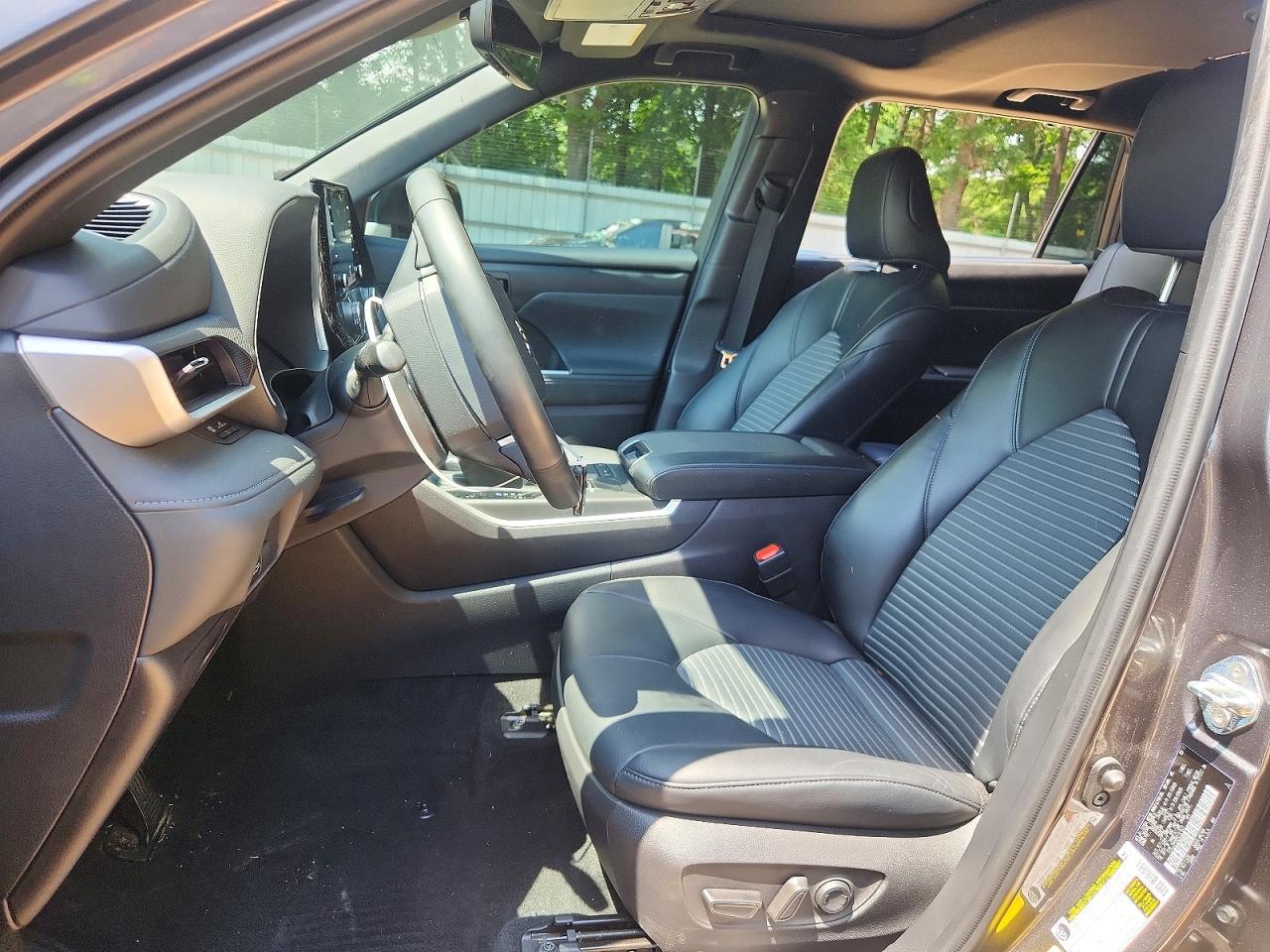 2022 Toyota Highlander Xse - Image 7