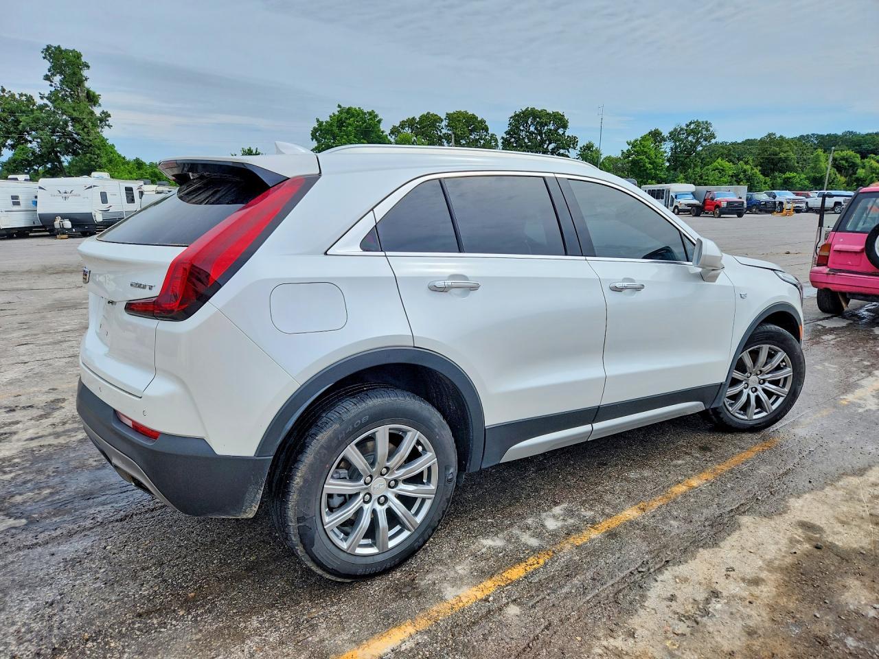 2019 Cadillac Xt4 Premium Luxury - Фото 3