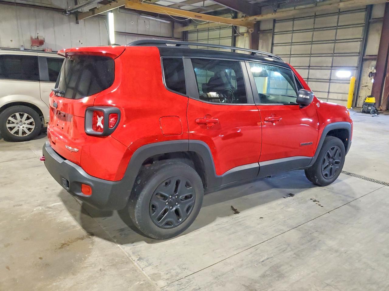 2018 Jeep Renegade Trailhawk - Фото 3