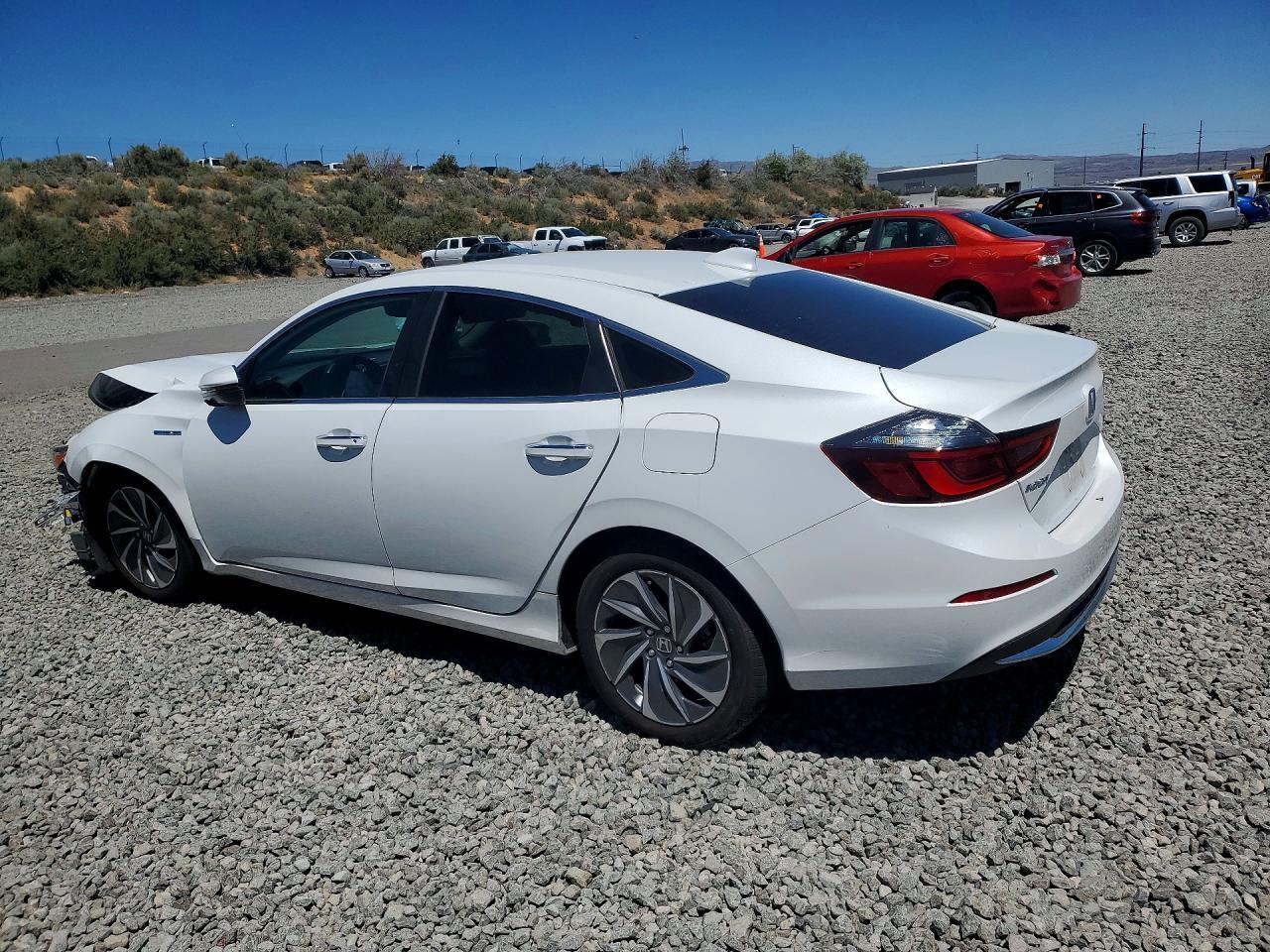 2020 Honda Insight Touring - Image 2