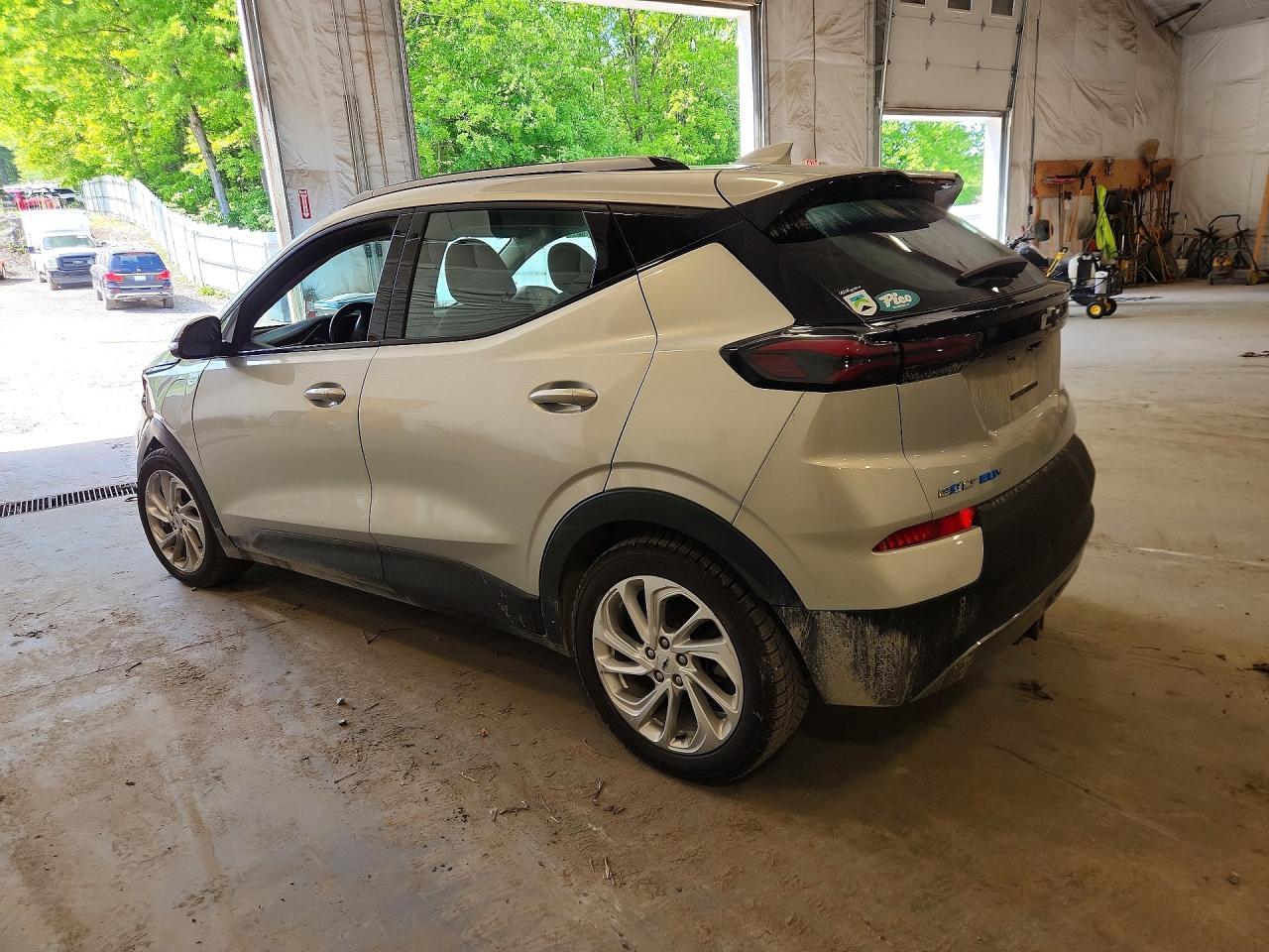 2023 Chevrolet Bolt Euv Lt - Image 2