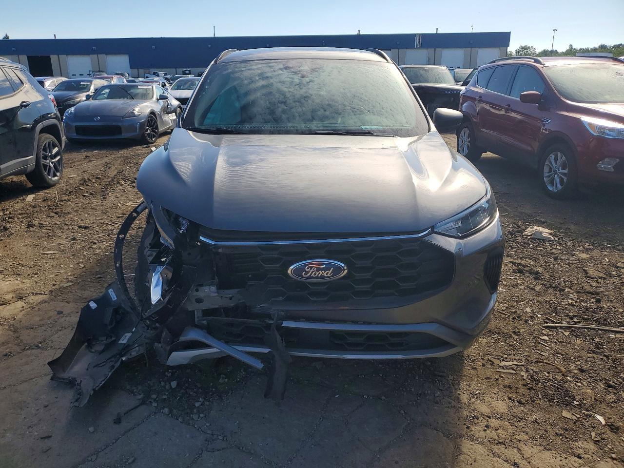 2023 Ford Escape St Line - Image 5